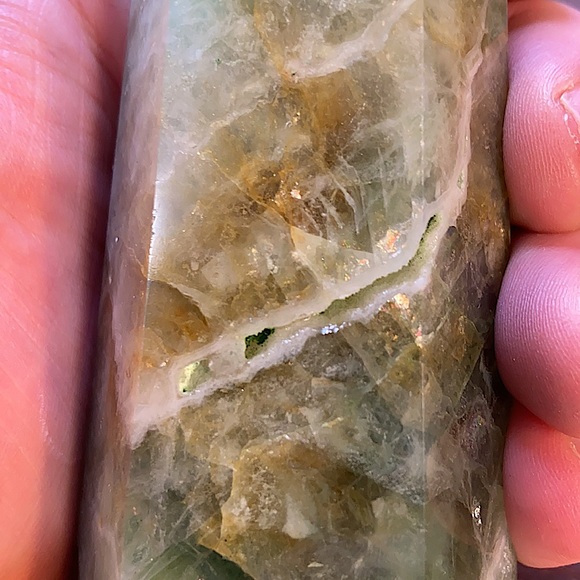 🔥SALE🔥 Green Fluorite Crystal Tower With Sparkles! - Picture 3 of 11
